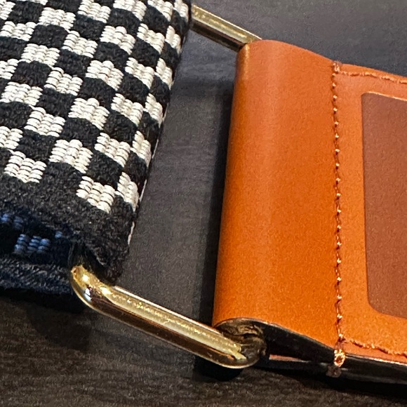 Fendi signature b/w checkered adjustable shoulder strap Brand New with receipt - Picture 10 of 16